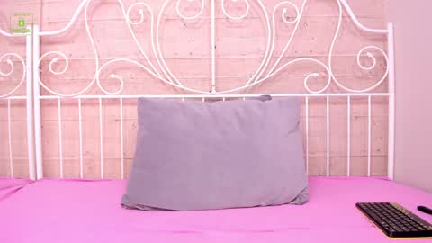 Charlize XL online show from December 18, 2024, 10:51 am