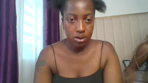Snapshot of petiteebony6 chatting on May 14, 2026, 8:21 am petiteebony6 online show from May 14, 2026, 8:21 am