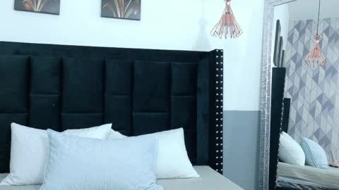 little sharon online show from March 31, 2026, 2:24 am