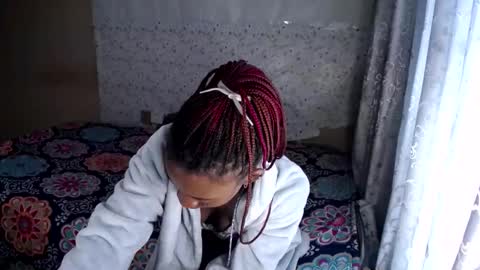 petitesammy online show from May 19, 2026, 11:16 am