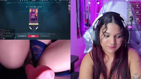Snapshot of petitesofia_ chatting on February 15, 2025, 5:07 pm Sofia online show from February 15, 2025, 5:07 pm