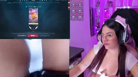 Snapshot of petitesofia_ chatting on March 12, 2025, 3:29 pm Sofia online show from March 12, 2025, 3:29 pm