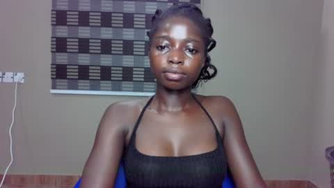 petitexxebony online show from July 1, 2026, 7:46 pm
