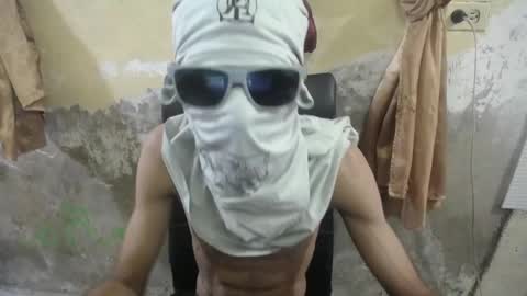 petty_boy777 online show from January 12, 2026, 9:09 pm