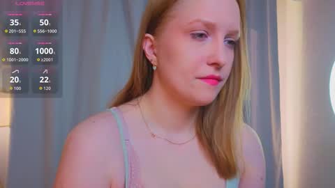 Snapshot of petulagambee chatting on March 16, 2026, 3:34 am Kate online show from March 16, 2026, 3:34 am