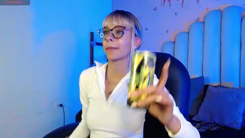 Snapshot of peyton_gh chatting on September 17, 2025, 4:47 am Peyton online show from September 17, 2025, 4:47 am
