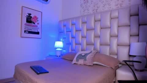 Peyton online show from November 1, 2025, 11:45 am