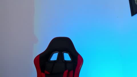 Snapshot of peytonbox chatting on October 10, 2025, 12:15 pm peytonbox online show from October 10, 2025, 12:15 pm