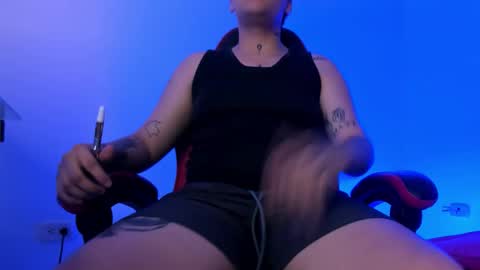 Snapshot of peytonbox chatting on October 14, 2025, 11:22 am peytonbox online show from October 14, 2025, 11:22 am