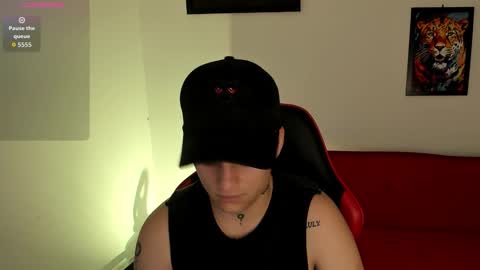 Snapshot of peytonbox chatting on November 6, 2025, 11:22 am peytonbox online show from November 6, 2025, 11:22 am