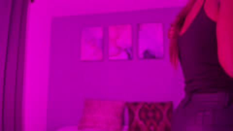 Snapshot of peytonrosse chatting on December 24, 2024, 11:17 am Peyton Rosse online show from December 24, 2024, 11:17 am