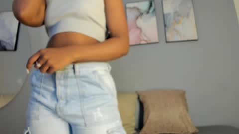 Snapshot of peytonrosse chatting on December 31, 2024, 11:53 am Peyton Rosse online show from December 31, 2024, 11:53 am