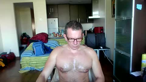 Snapshot of pg19clp4191zm chatting on November 10, 2025, 2:16 pm Alex online show from November 10, 2025, 2:16 pm