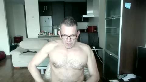 Snapshot of pg19clp4191zm chatting on November 13, 2025, 4:17 pm Alex online show from November 13, 2025, 4:17 pm