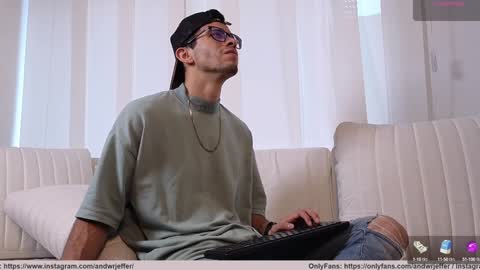 phantom_bigger1 online show from December 6, 2024, 9:02 pm