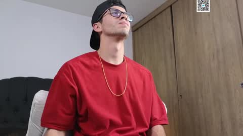 phantom_bigger1 online show from January 15, 2025, 10:02 pm