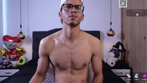 phantom_bigger1 online show from January 21, 2025, 3:10 pm