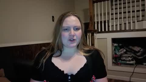 Snapshot of phatassblond chatting on January 31, 2026, 11:25 pm PhatAssBlond online show from January 31, 2026, 11:25 pm