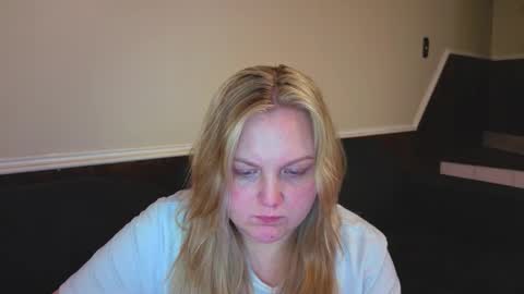 Snapshot of phatassblond chatting on February 20, 2026, 3:34 pm PhatAssBlond online show from February 20, 2026, 3:34 pm