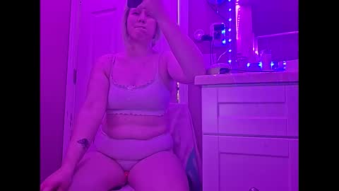 nymph online show from June 1, 2026, 9:49 pm
