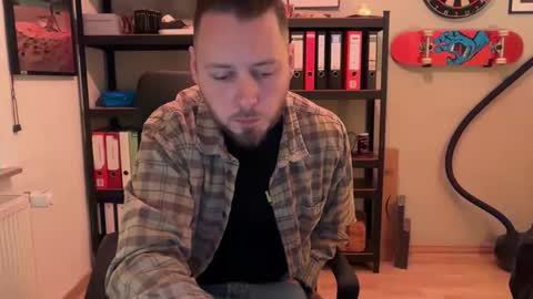 Ben 1995 online show from February 9, 2026, 9:46 am