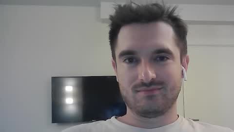 PhilipBorison online show from October 2, 2025, 4:52 am