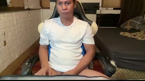 Snapshot of philcummx chatting on June 28, 2026, 8:48 pm PHIL online show from June 28, 2026, 8:48 pm