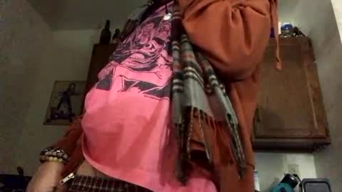 Phil online show from November 24, 2025, 3:50 am