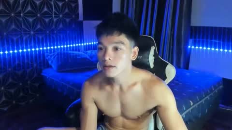 AJ online show from February 6, 2025, 2:37 pm