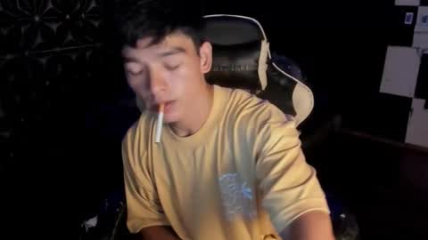 AJ online show from November 5, 2025, 9:42 am