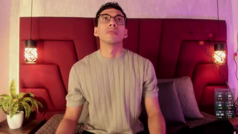 Milo online show from April 13, 2026, 11:37 am