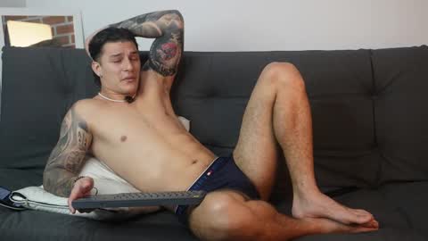 Snapshot of philip_dalton chatting on November 19, 2025, 11:49 pm Philip Dalton online show from November 19, 2025, 11:49 pm