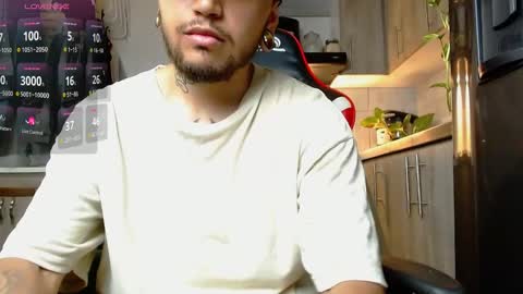 Snapshot of philip_stones_ftm chatting on November 20, 2025, 12:22 am phil online show from November 20, 2025, 12:22 am