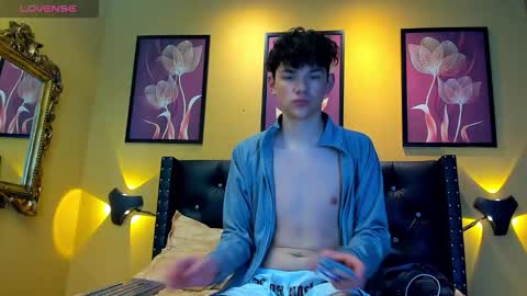 PHILLIP online show from March 6, 2026, 11:23 pm