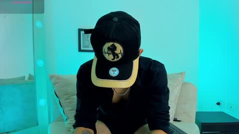 Snapshot of philiprich chatting on January 19, 2025, 7:15 pm philiprich online show from January 19, 2025, 7:15 pm