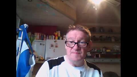 Snapshot of phillboys chatting on May 6, 2026, 9:14 am phillboys online show from May 6, 2026, 9:14 am