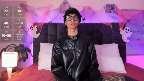 Phillip online show from October 17, 2025, 12:14 am