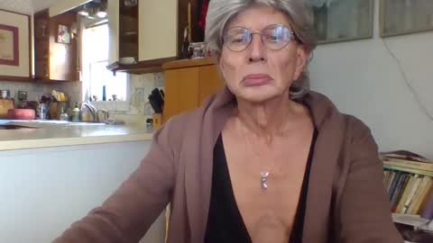 phillipa online show from January 13, 2025, 6:59 pm