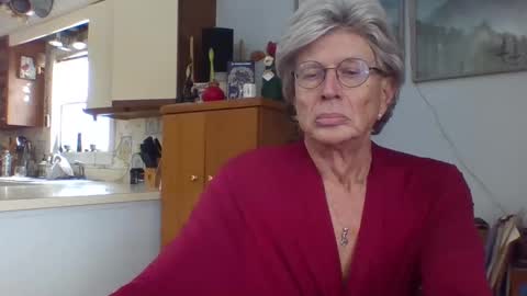 phillipa online show from February 12, 2025, 5:16 pm