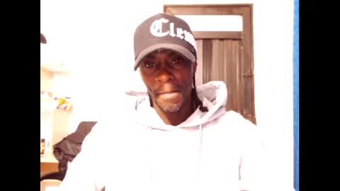 Snapshot of phillipp_hott chatting on January 20, 2025, 1:39 am 2 pac shakur online show from January 20, 2025, 1:39 am