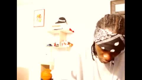 Snapshot of phillipp_hott chatting on February 23, 2025, 2:18 am 2 pac shakur online show from February 23, 2025, 2:18 am