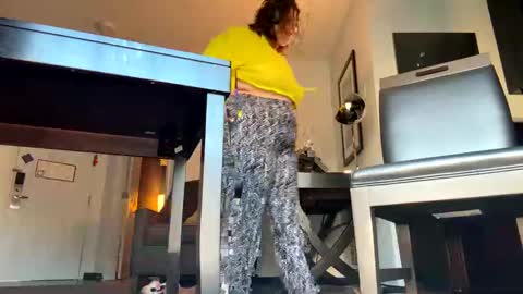 Philly Sweetheart online show from November 2, 2025, 12:18 pm