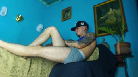 Snapshot of phlilloyhighclouds chatting on January 25, 2025, 3:41 pm phlilloyhighclouds online show from January 25, 2025, 3:41 pm