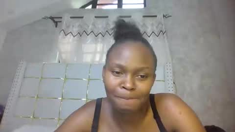 phoebe online show from February 20, 2026, 6:26 am