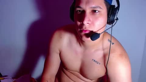 AdnierGnz online show from December 21, 2024, 12:27 pm