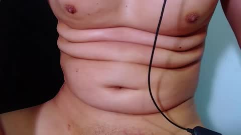 AdnierGnz online show from February 26, 2025, 1:19 pm