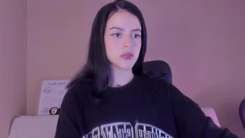 phoenixx_x online show from March 24, 2026, 5:07 pm