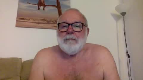 Snapshot of phozzagain chatting on June 6, 2026, 8:46 pm phozzagain online show from June 6, 2026, 8:46 pm