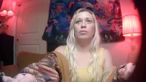 Snapshot of phulaen chatting on January 10, 2025, 7:35 am Phulaen online show from January 10, 2025, 7:35 am