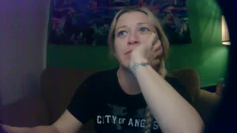 Snapshot of phulaen chatting on January 24, 2025, 5:53 am Phulaen online show from January 24, 2025, 5:53 am